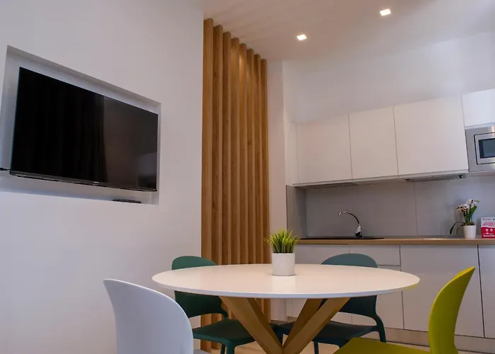 Alipa Апартаменты Монополи